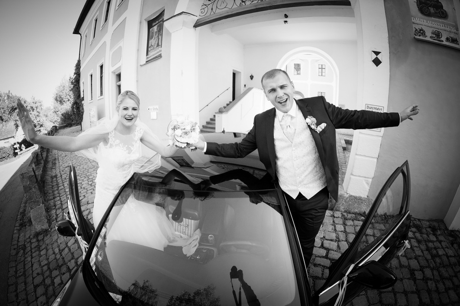 Hochzeitshochzeitsvideograf günstig in Glückstadt