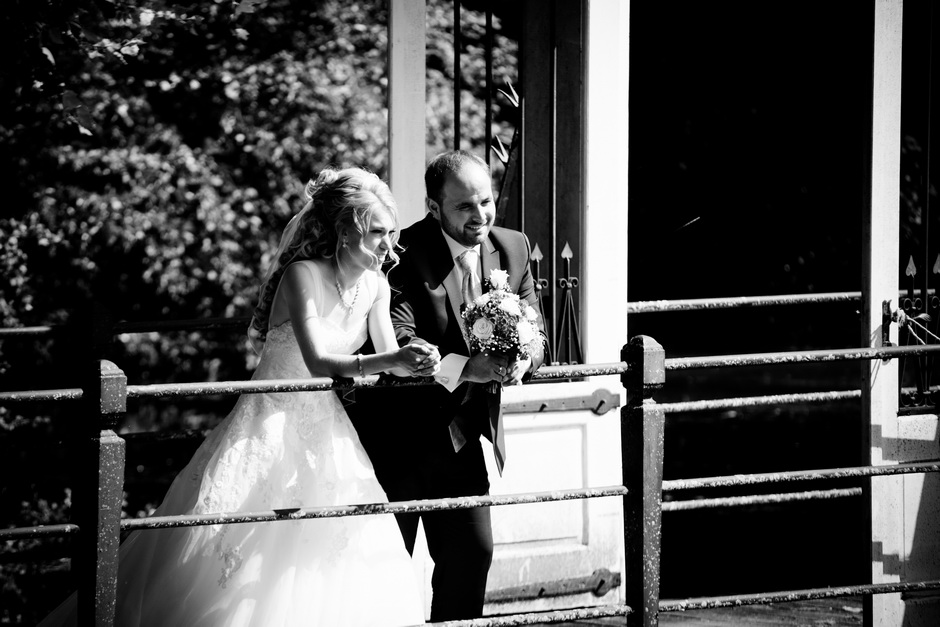 einen Hochzeitsfotografen suchen
 Neustrelitz
